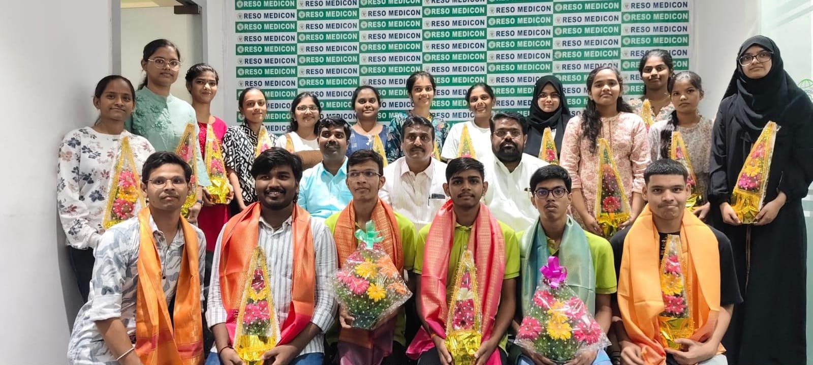 NEET-2026 ఫలితాల్లో మరోసారి అగ్రగామిగా రెసో మెడికాన్ విద్యార్థుల అద్భుత ప్రతిభకు సంస్థ యాజమాన్యం హర్షం